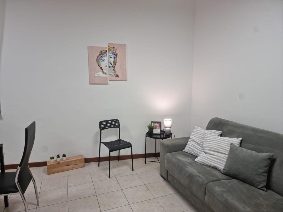 Laura Four Apartment Messina Exterior photo